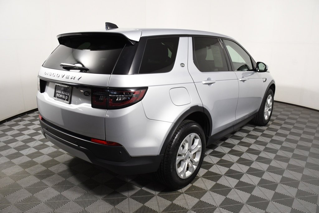 Used 2022 Hakuba Silver Metallic Land Rover S image 6