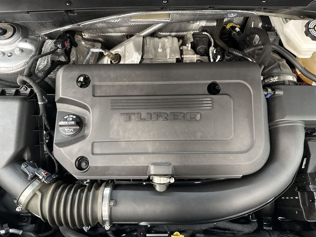 Used 2023 Gray Metallic Buick Essence image 11