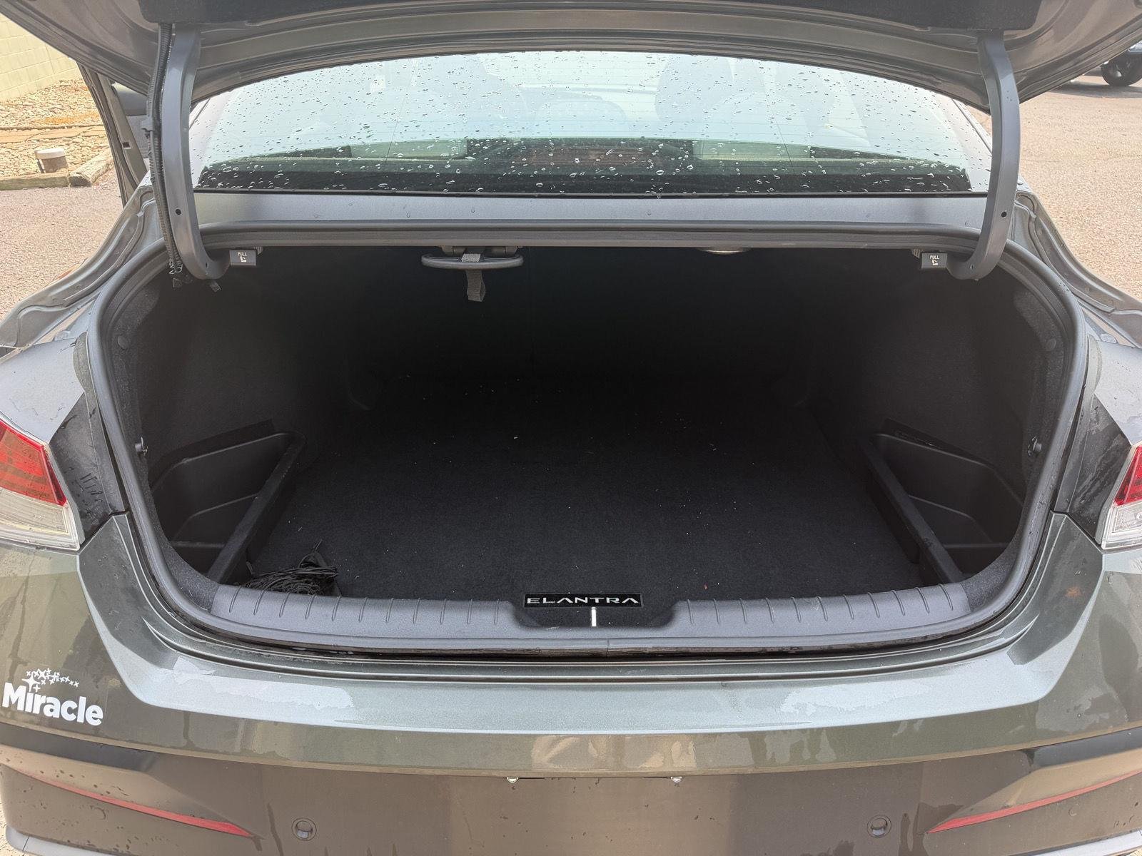 Used 2024 Amazon Gray Hyundai Limited image 15