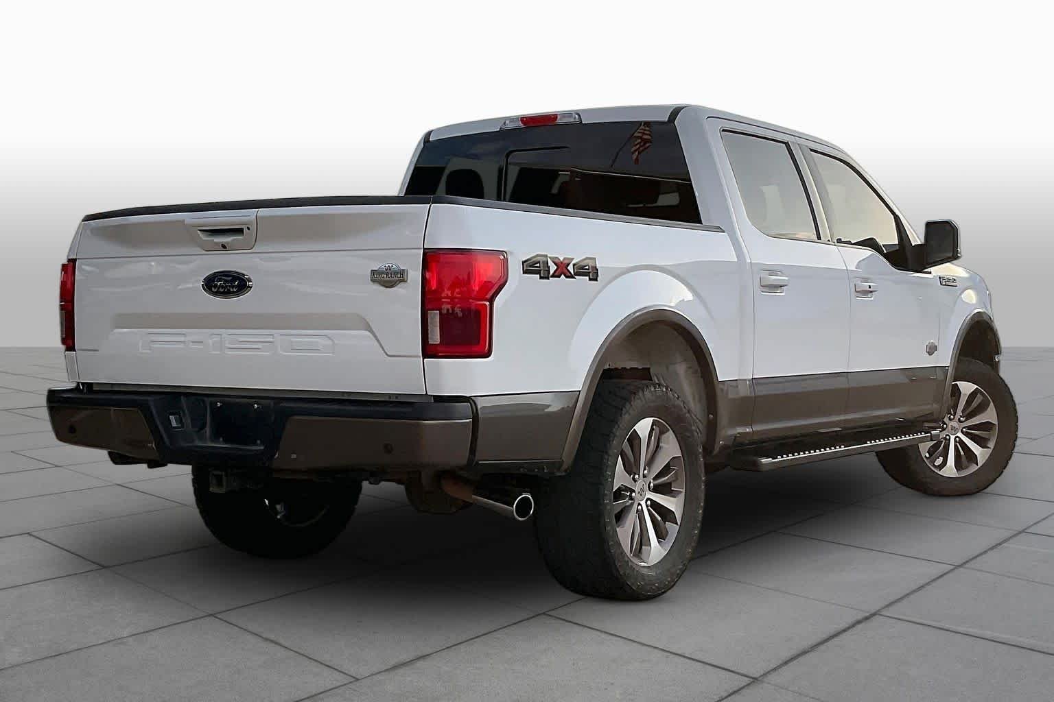 Used 2020 Oxford White/Stone Gray Ford King Ranch image 13