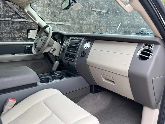 Used 2012  Ford XLT image 22