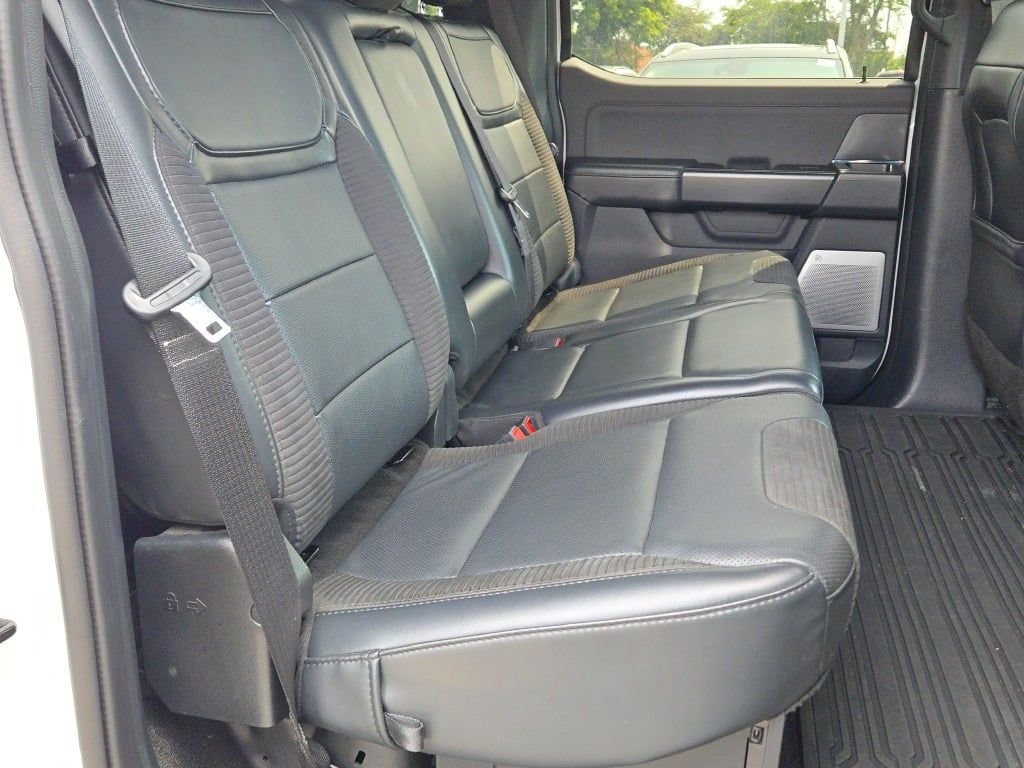 Used 2022 White Ford Raptor image 10