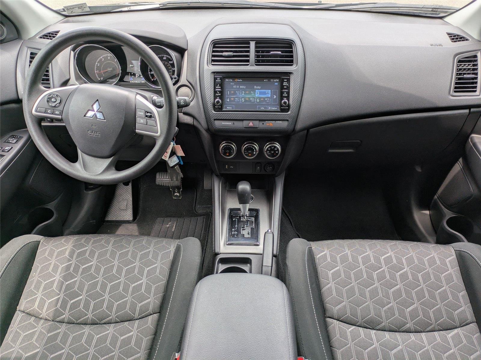 Used 2025  Mitsubishi S image 15
