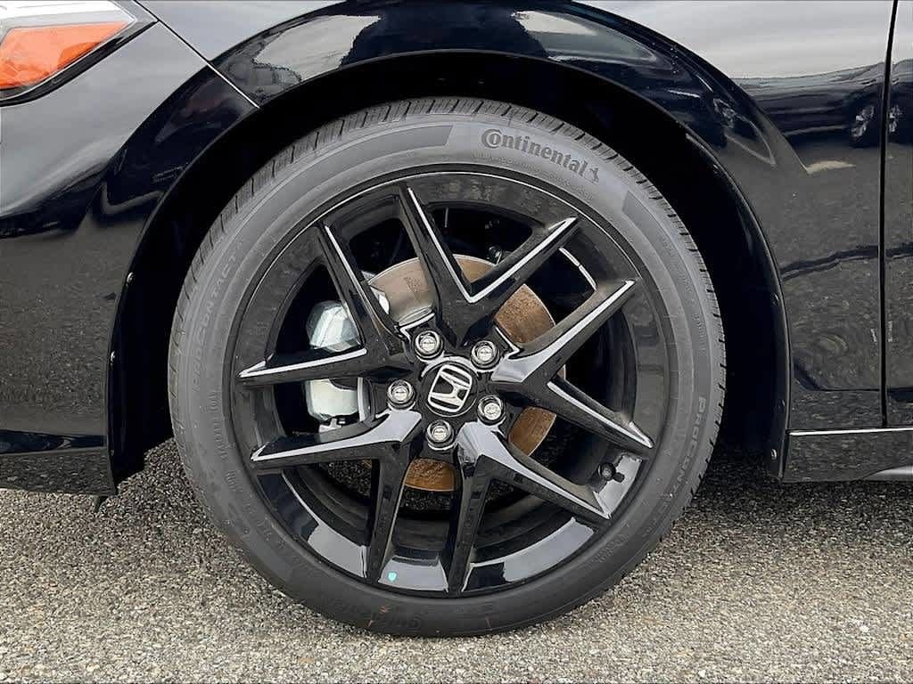 2026 Honda Civic Hybrid — photo 8