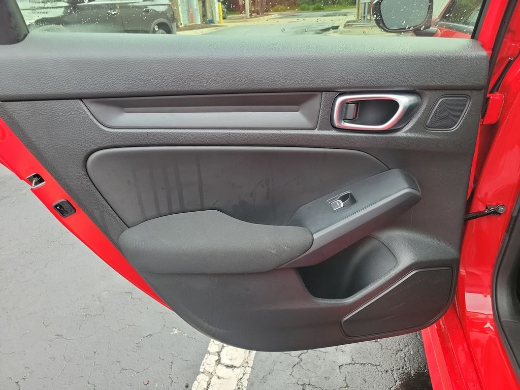Certified Used 2025 Rallye Red Honda 4D LX image 11