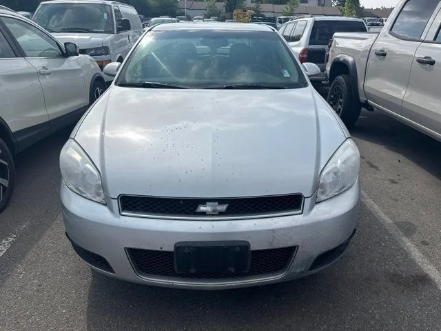 Used 2013 Silver Chevrolet LTZ image 2