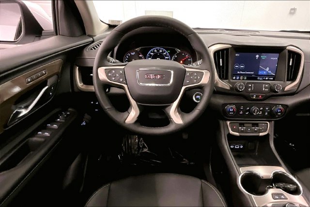 Used 2024 Summit White GMC Denali image 6
