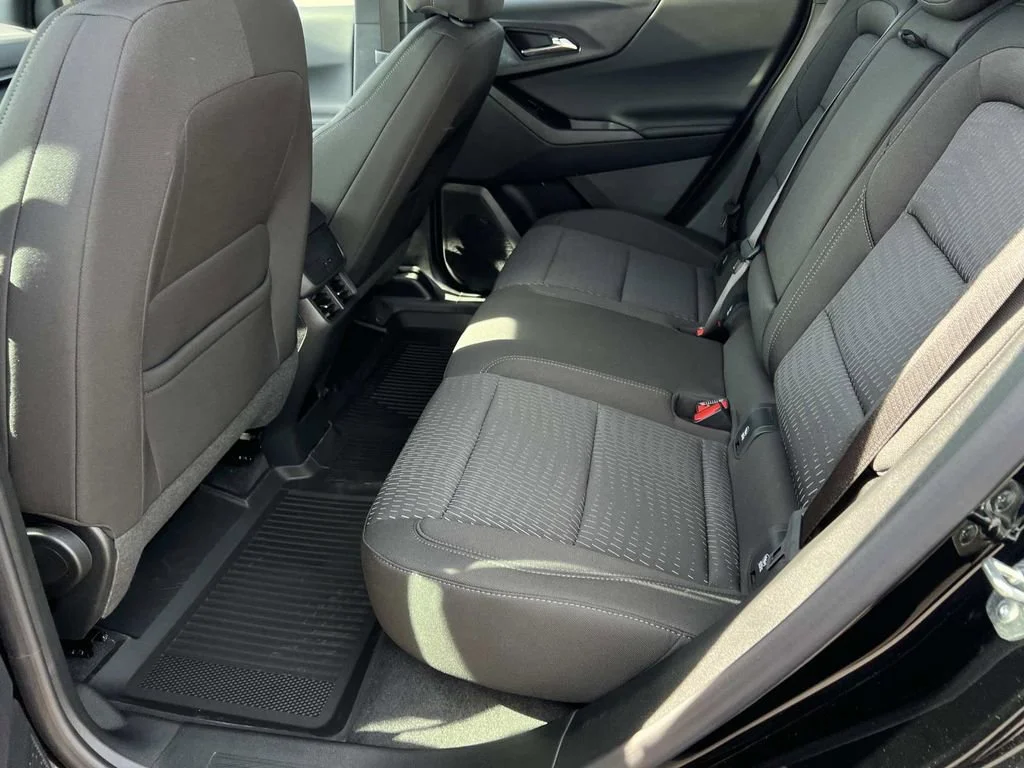 2026 Chevrolet Equinox LT - Photo 9