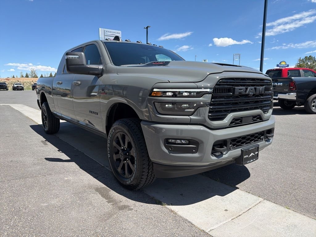 New 2026 Ceramic Gray Clear-Coat Exterior Paint RAM Laramie image 12