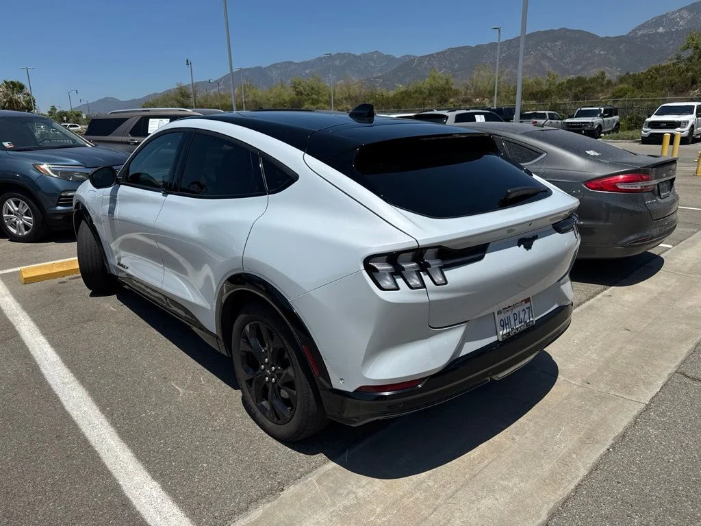 Certified Used 2023 Space White Metallic Ford Premium image 8