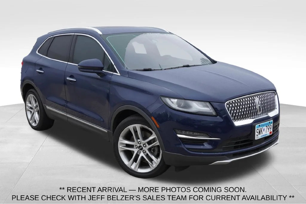 Used 2019 Rhapsody Blue Metallic Lincoln Reserve image 1