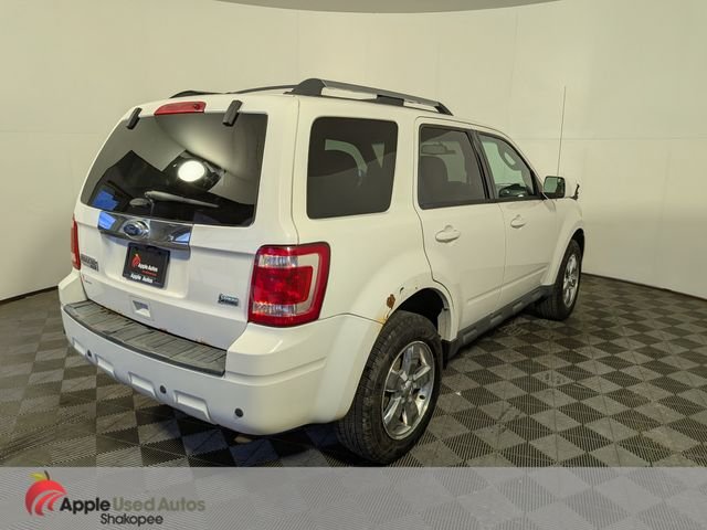 Used 2011 White Ford Limited image 5