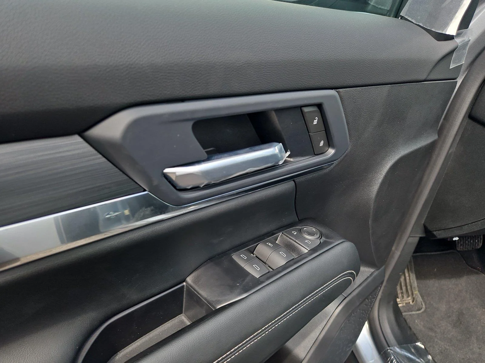 2027 GMC Terrain Elevation - Photo 23