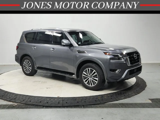 Used 2024 Gray Nissan SL image 1