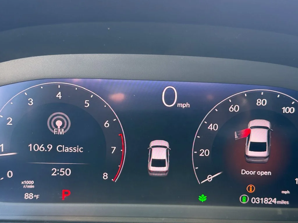 Used 2025 White Honda LX image 16