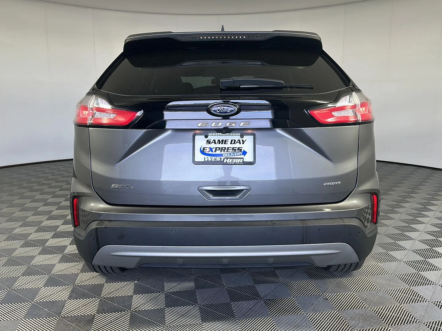 Used 2024 Carbonized Gray Ford SEL image 6