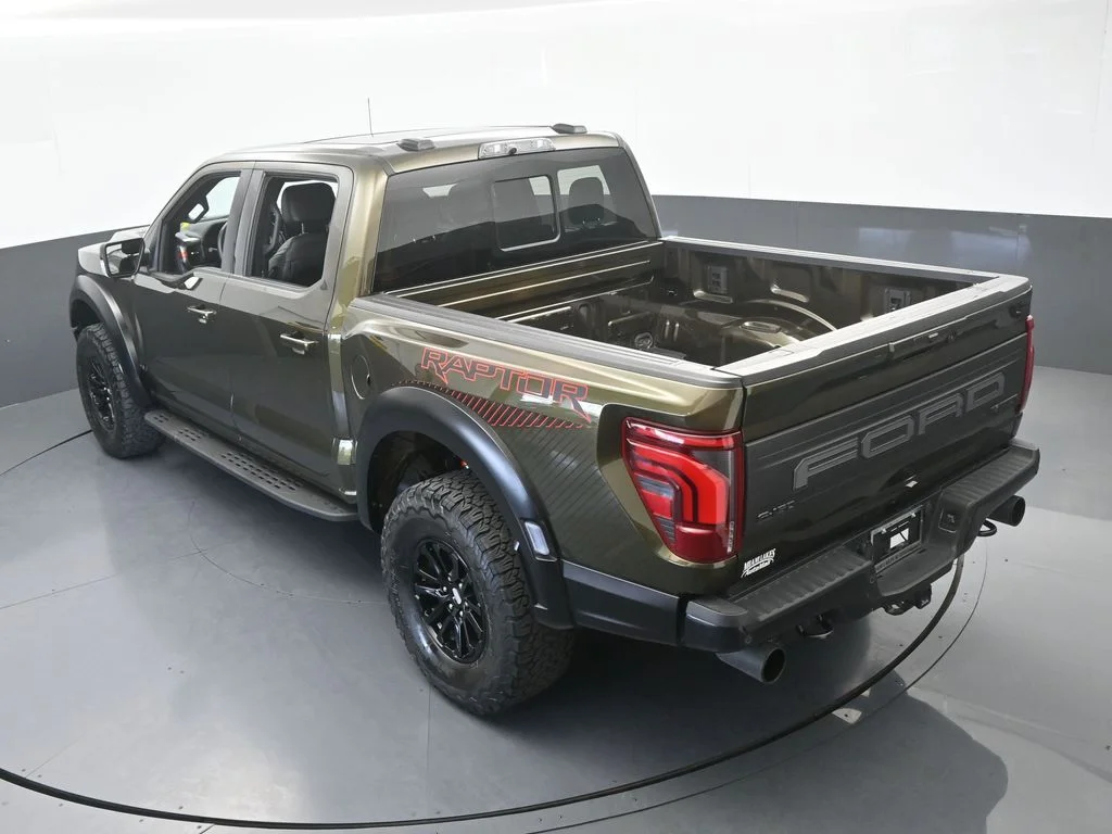 Used 2025 Green Ford Raptor image 57