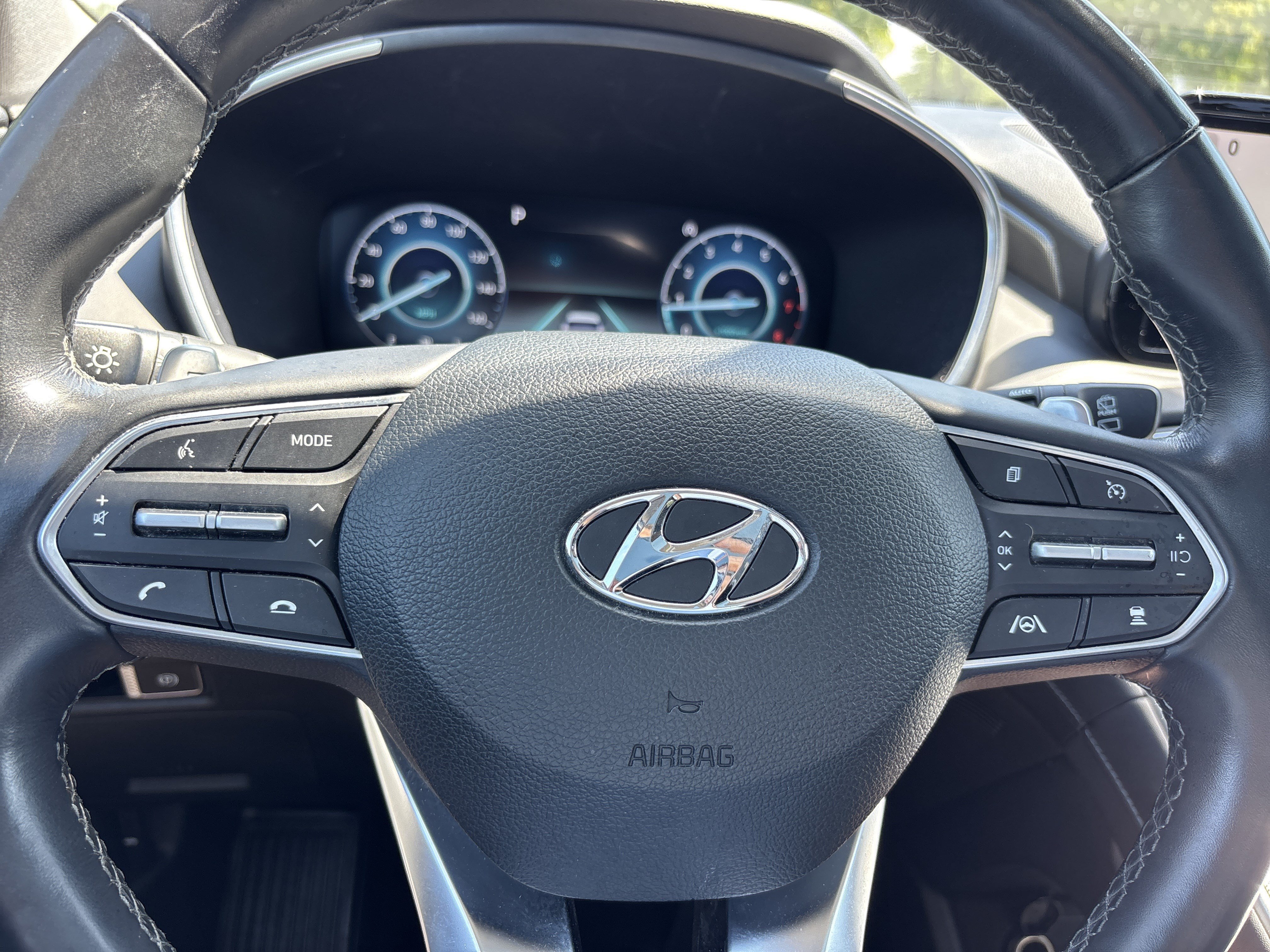 2023 Hyundai Santa Fe Limited - Photo 28