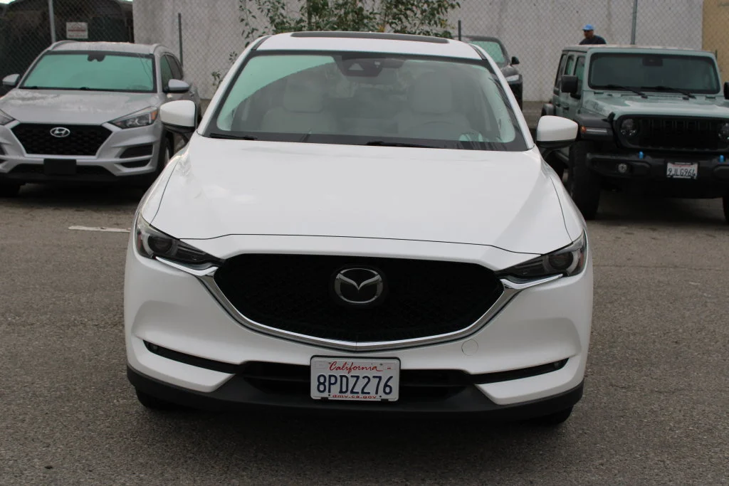 Used 2021 White Mazda Grand Touring image 2