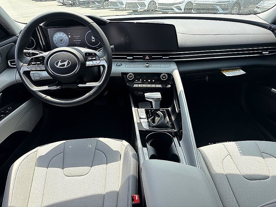 New 2026 Abyss Black Hyundai Limited image 6