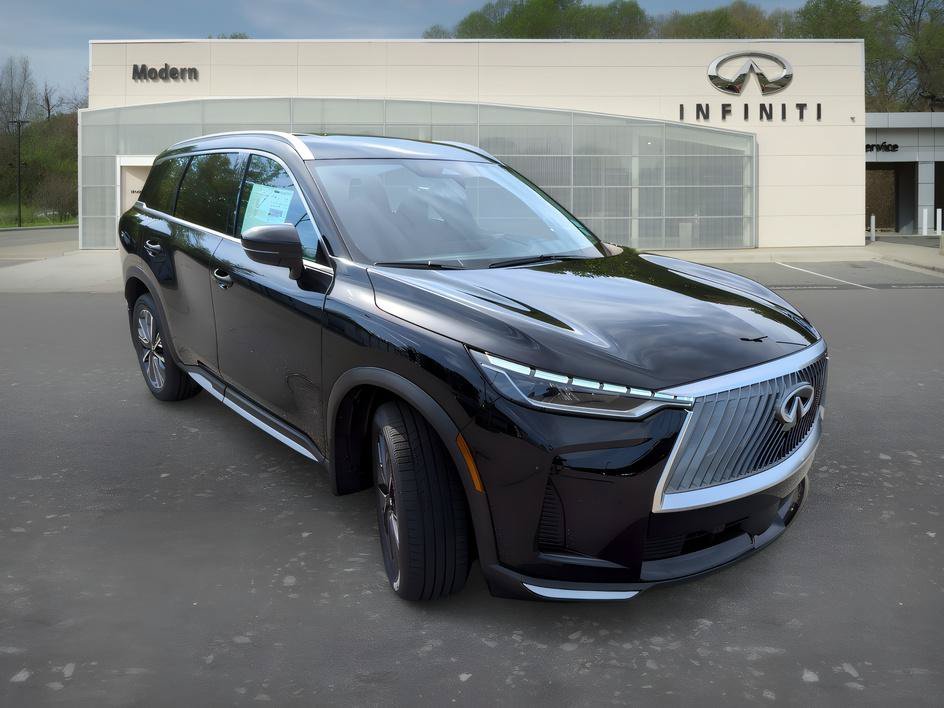 Certified Used 2026 Mineral Black INFINITI LUXE image 3