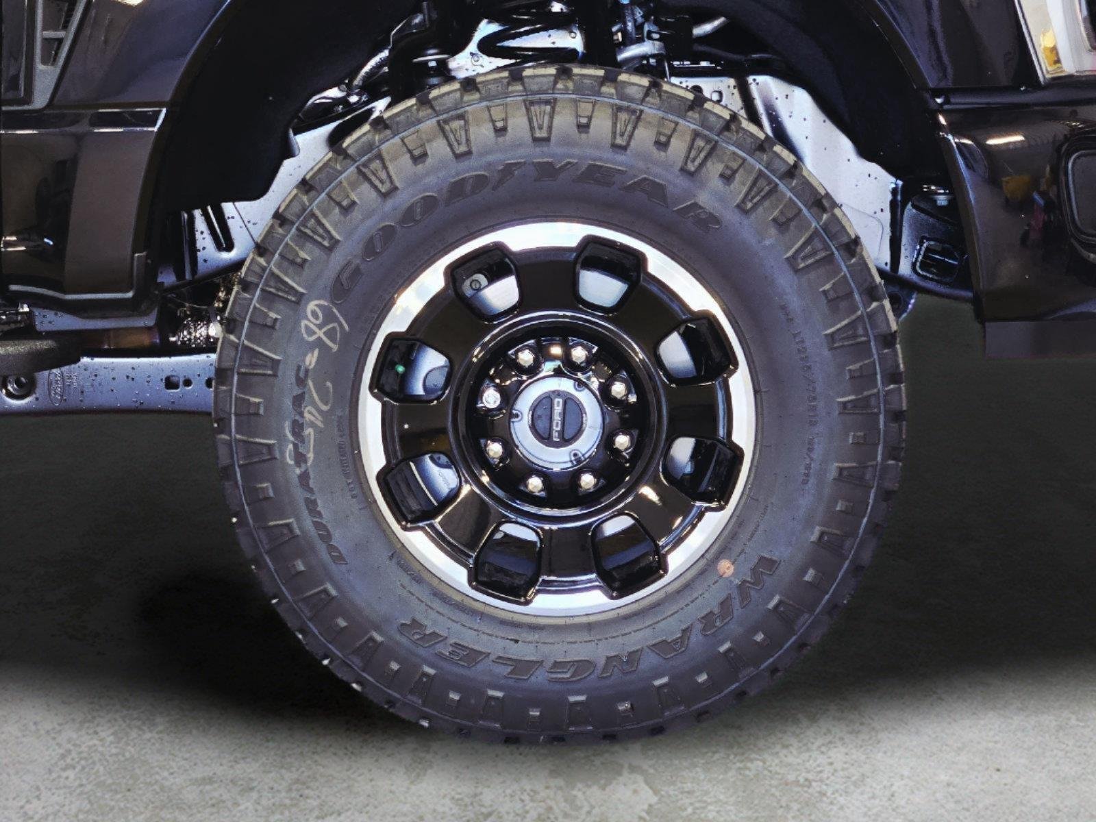 New 2026 Agate Black Metallic Ford F-250® Lariat® image 11