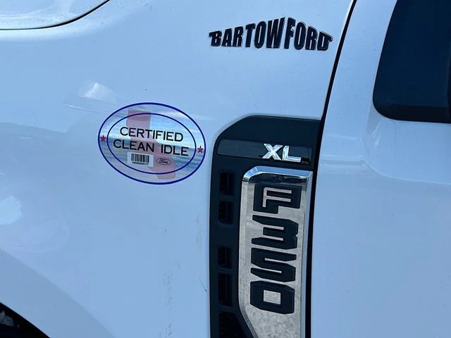 New 2026 Oxford White Ford XL image 16