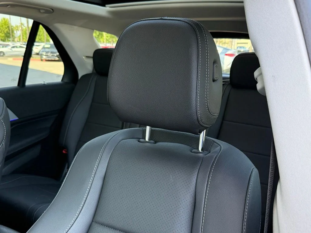 Used 2026 Black Mercedes-Benz GLE 450 image 3