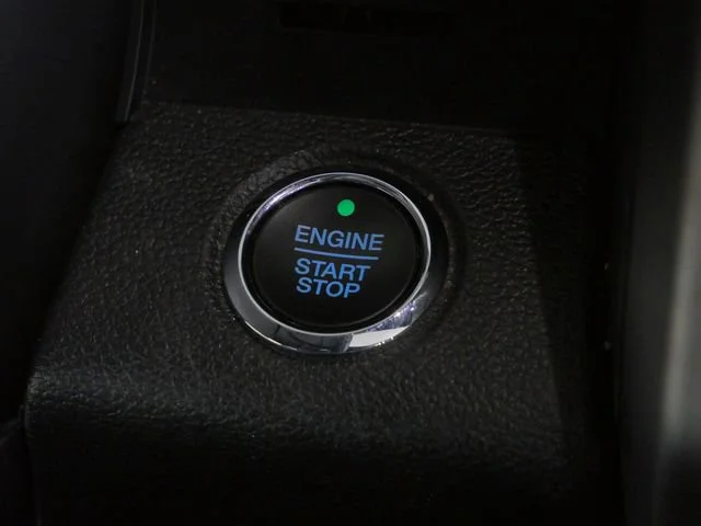 Used 2020 Agate Black Metallic Ford Platinum image 32