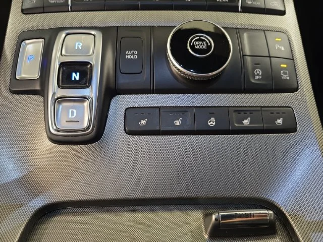 Used 2020 Steel / Graphite Hyundai Limited image 29