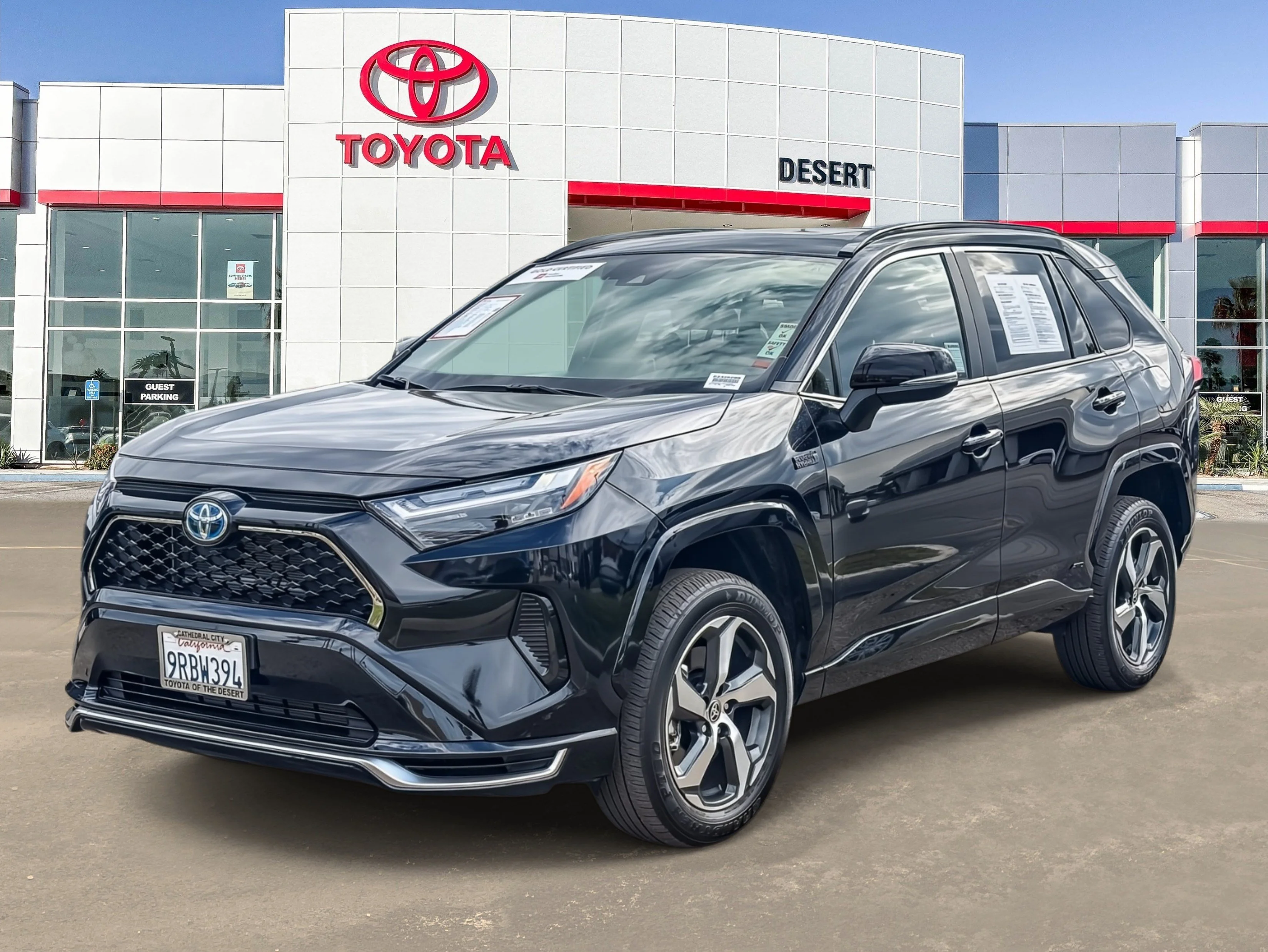 Certified Used 2024 Midnight Black Metallic Toyota SE image 3