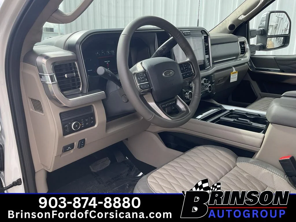 New 2026 Star White Metallic Tri-Coat Ford Platinum image 13