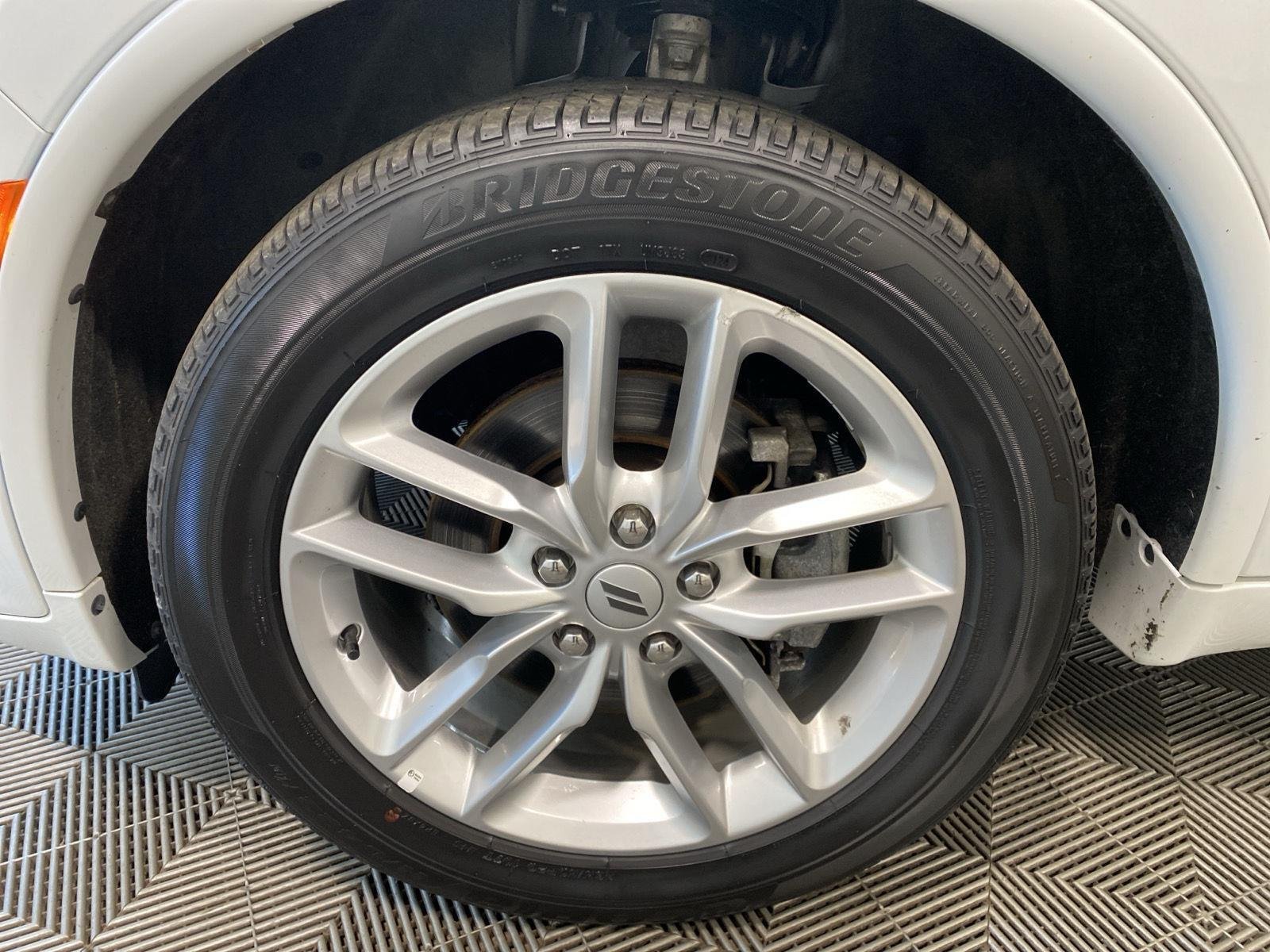 Used 2025 White Knuckle Dodge R/T image 9