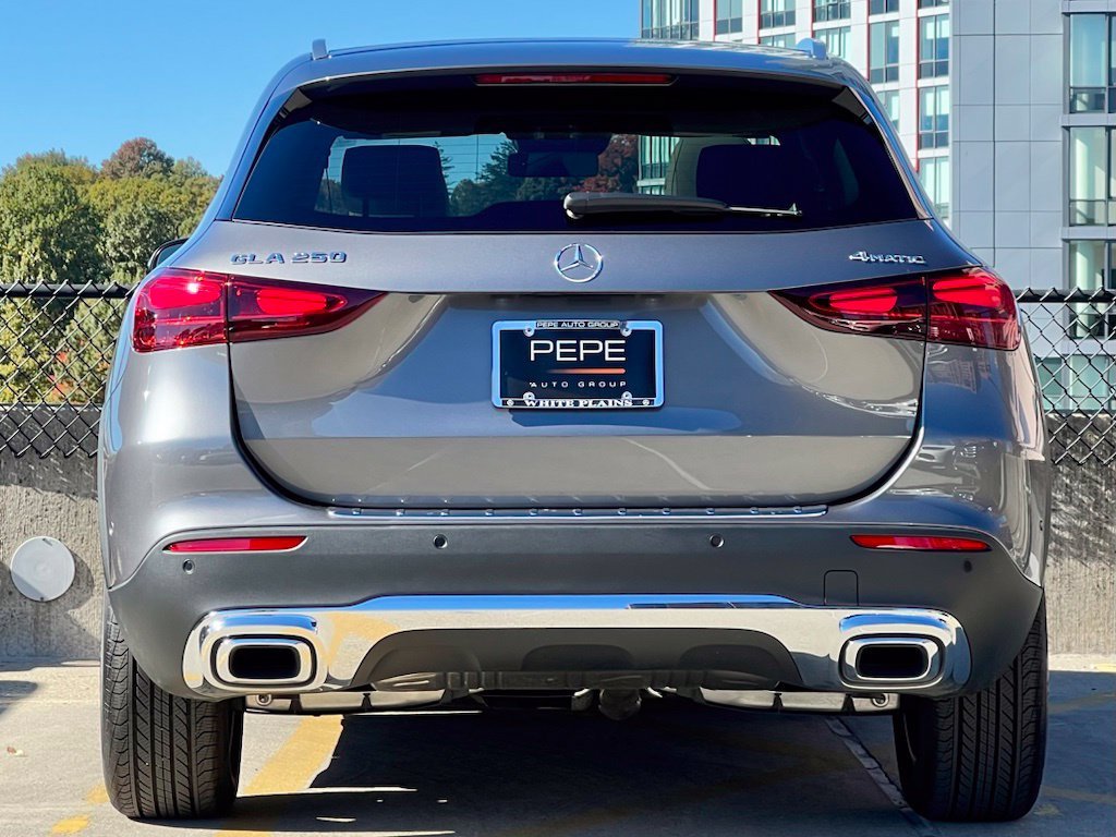 Certified Used 2026  Mercedes-Benz GLA 250 image 5