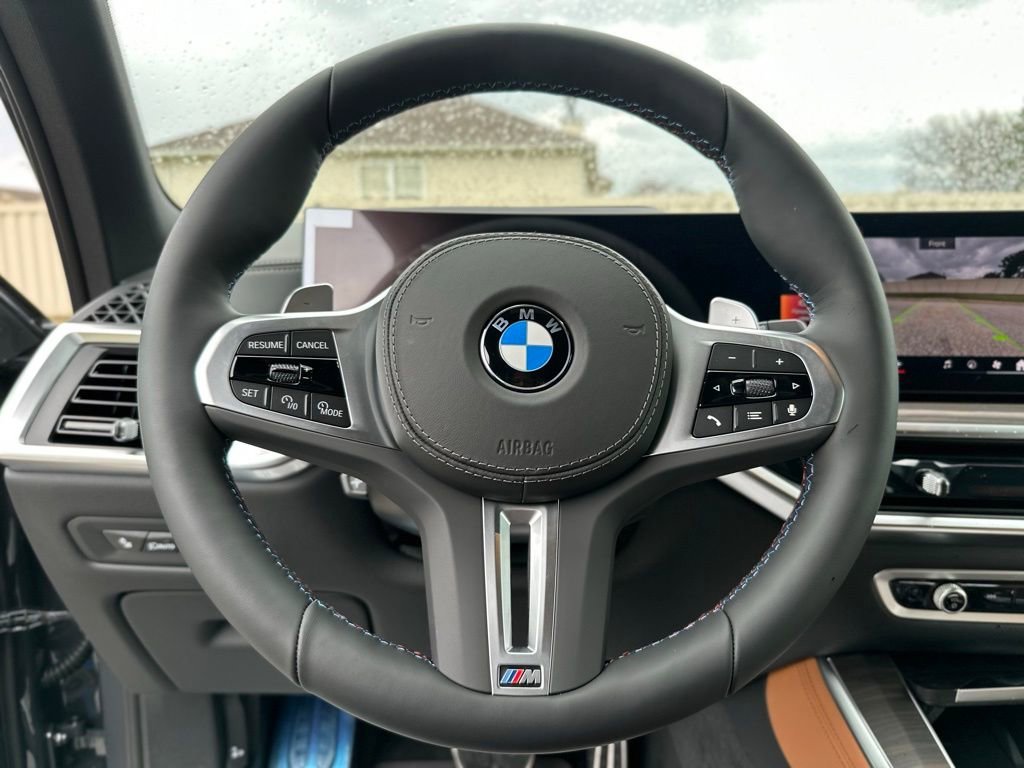 New 2026 Dravit Grey Metallic BMW M60i image 26