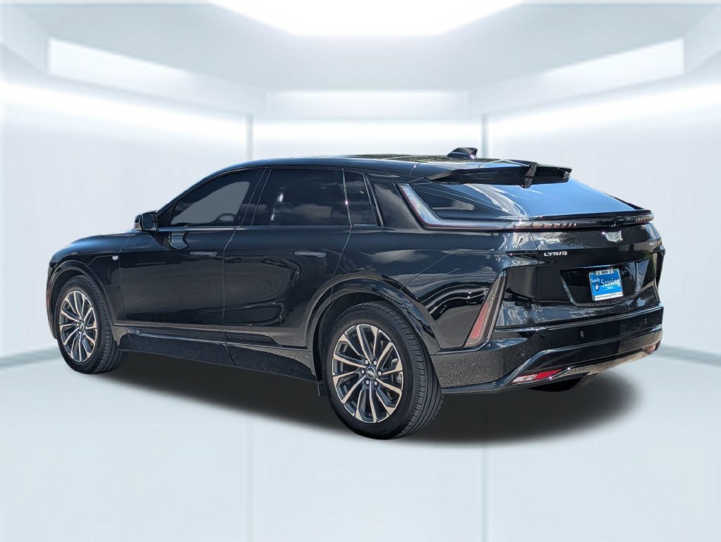 Used 2025 Black Cadillac Sport image 3