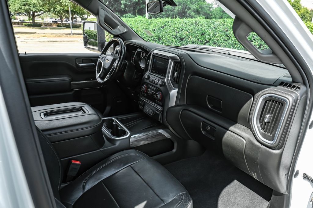 Used 2020 White Chevrolet LTZ image 18