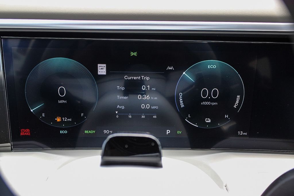 New 2026 Gray Hyundai SEL Premium image 21