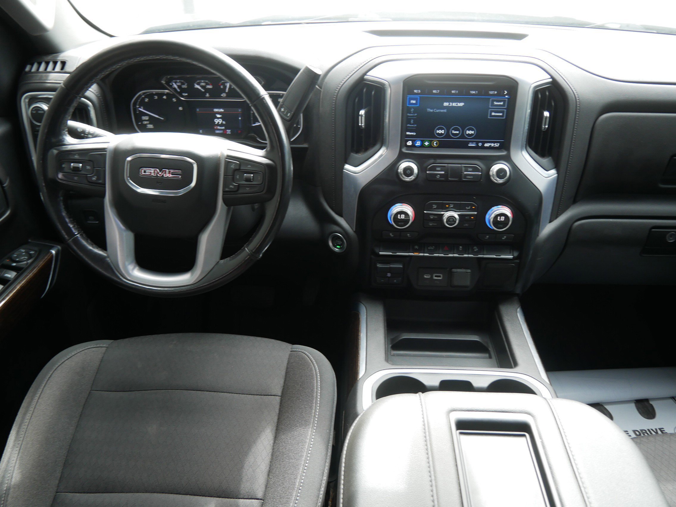 Used 2021 Onyx Black GMC Elevation image 15