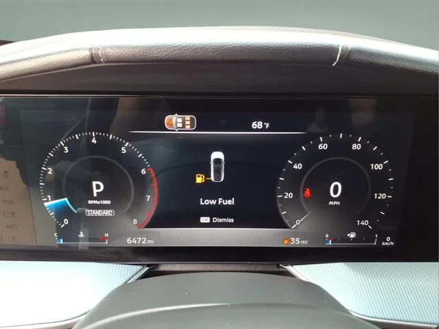 Used 2026 Gray Nissan Platinum image 25