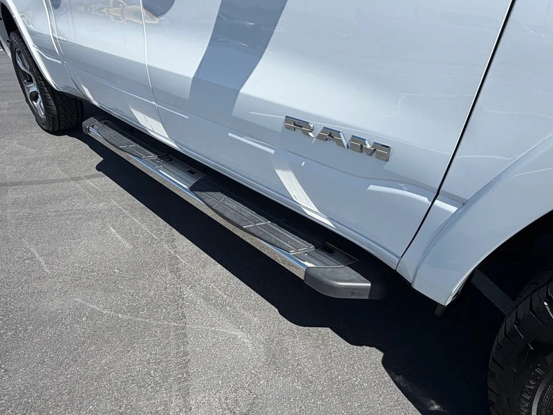 Used 2022 Bright White Clea Ram Laramie image 27