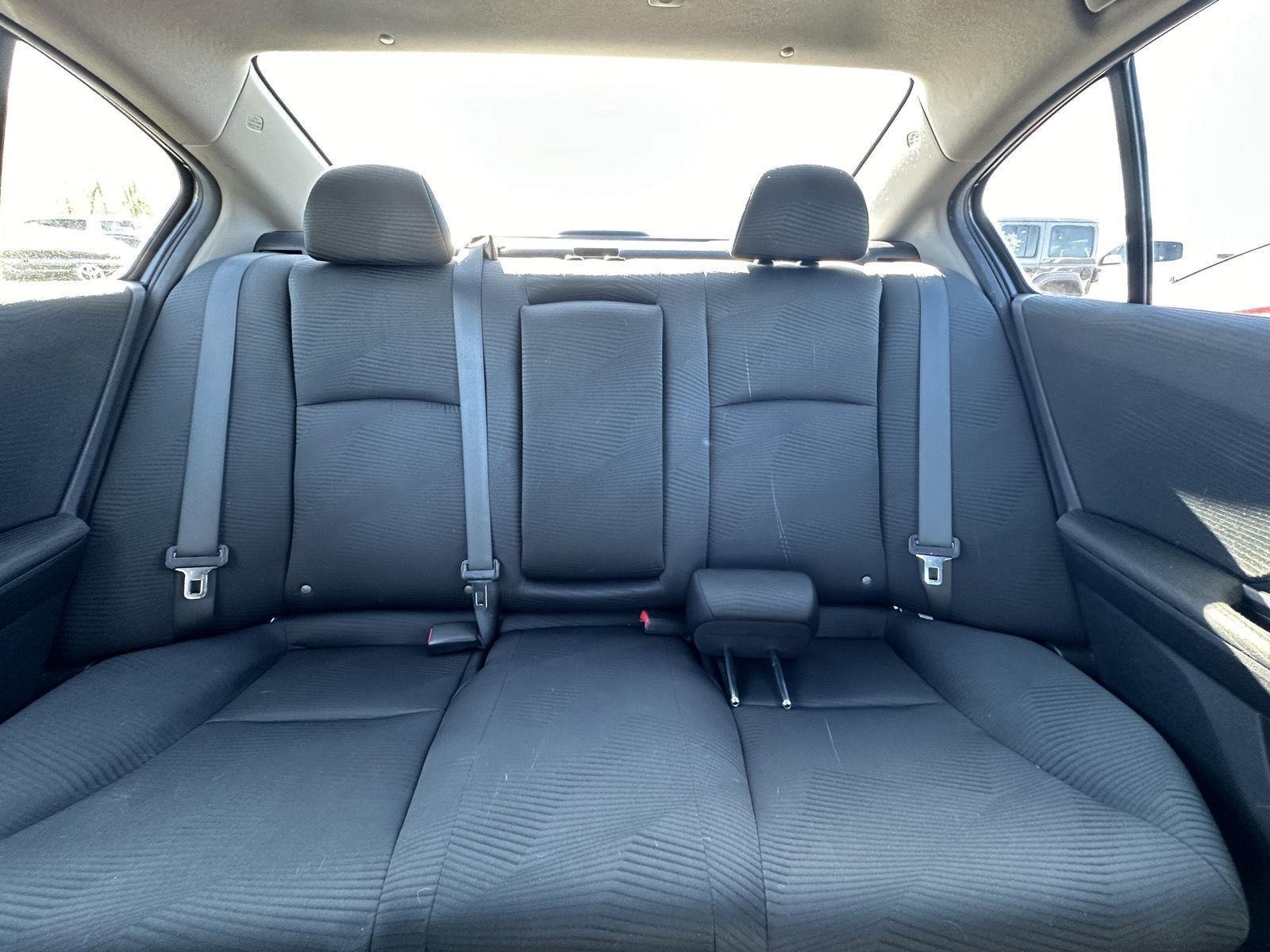 2025 Toyota RAV4 XSE - Photo 106