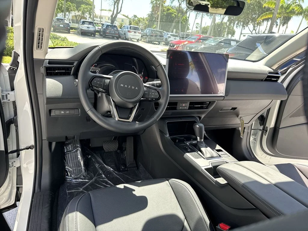 New 2026 White Metallic Mazda 2.5 S Premium Plus AWD image 35