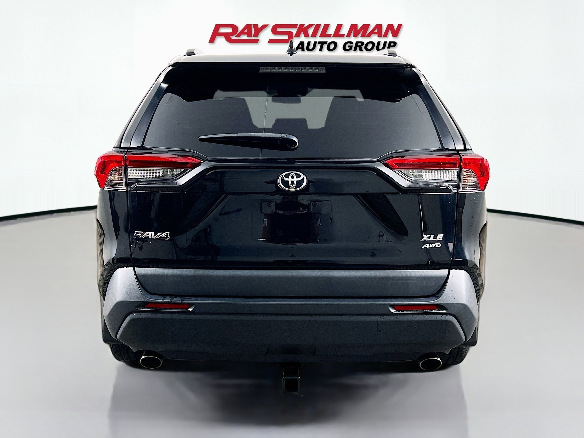Used 2021 Black Toyota XLE PREMIUM image 6