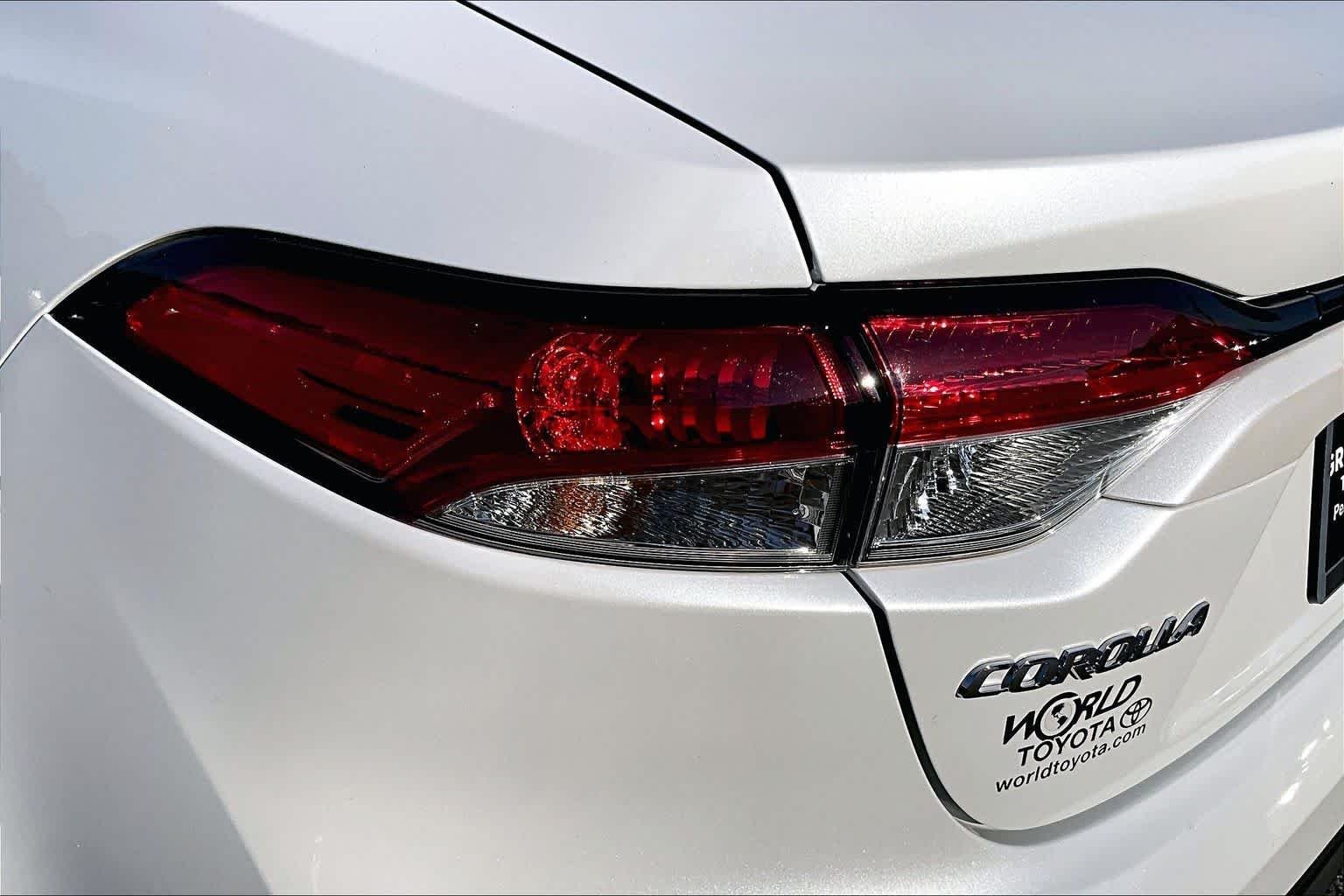 Certified Used 2026 Wind Chill Pearl Toyota LE image 29