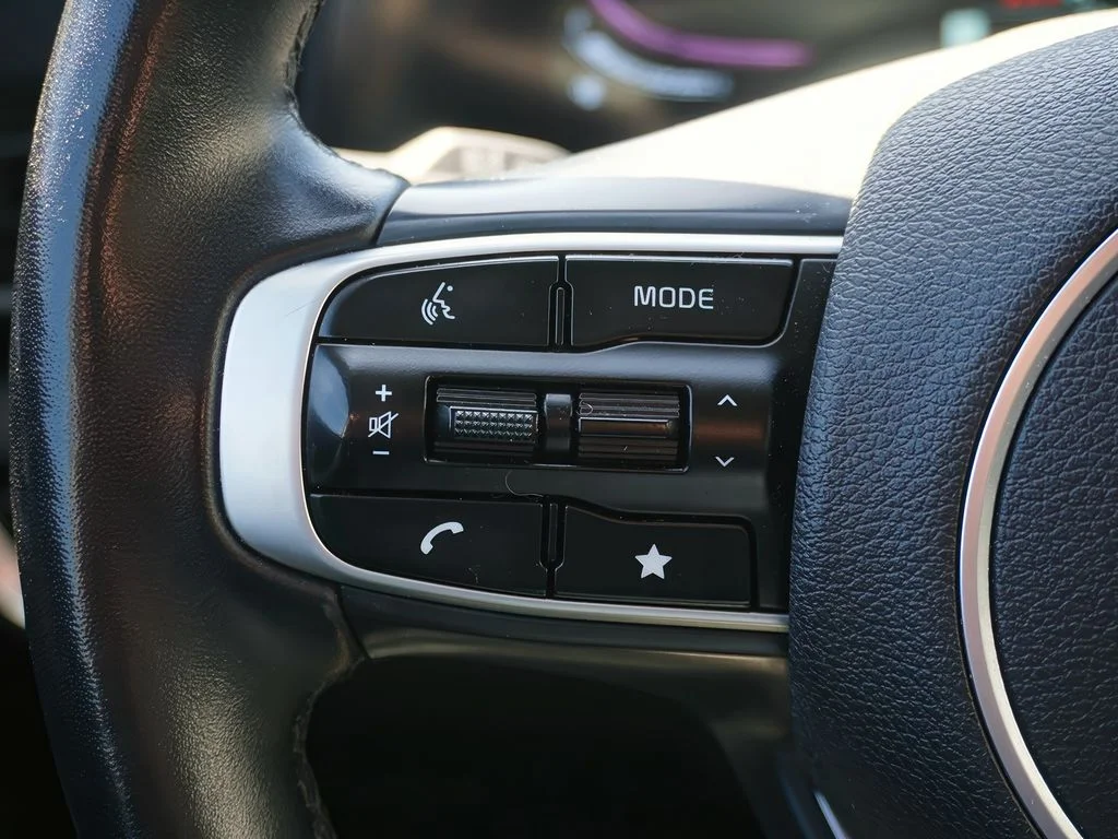 2023 Kia Sportage EX - Photo 18