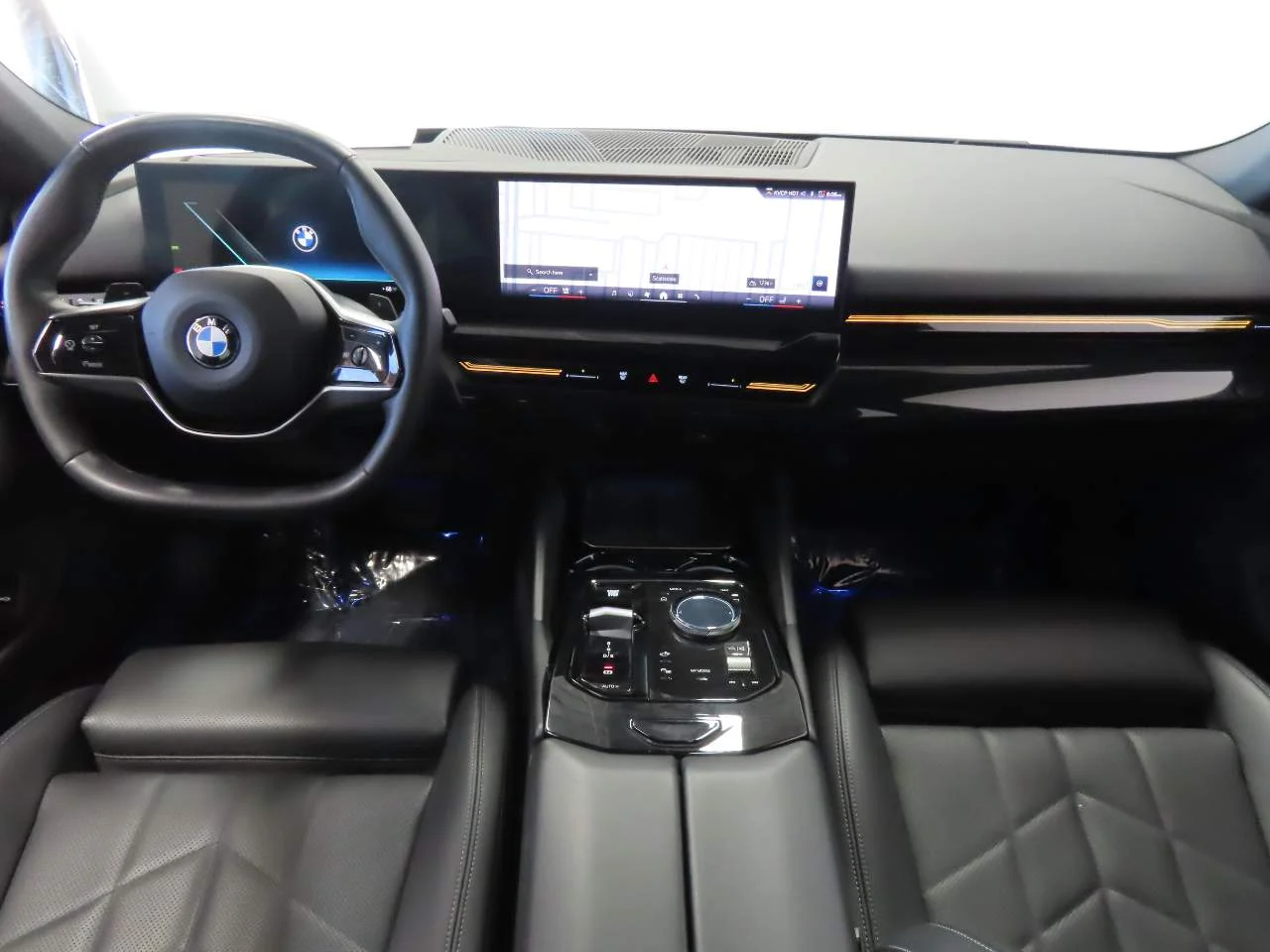 Used 2024 Black Sapphire Metallic BMW 530i image 13
