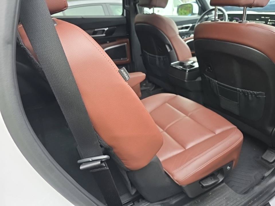 Certified Used 2024 White Kia EX image 9
