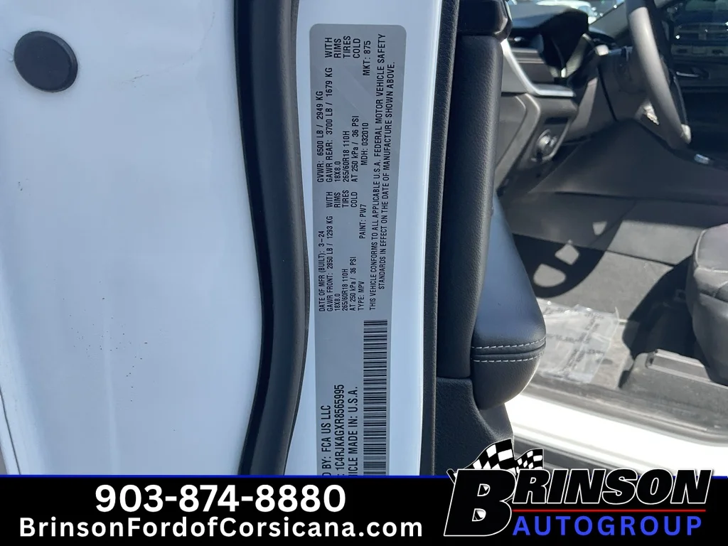 Used 2024 Bright White Clearcoat Jeep Laredo image 34
