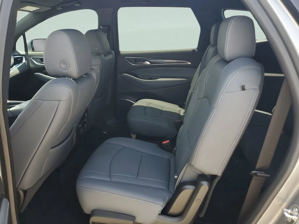 Used 2023 Moonstone Gray Metallic Buick Essence image 15